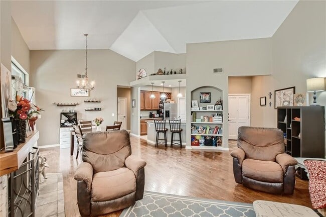 Photo - 300 San Gabriel Village Blvd Unit 424