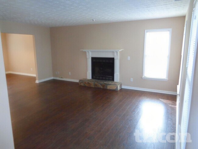 Photo - 730 Sugar Springs Ln SW