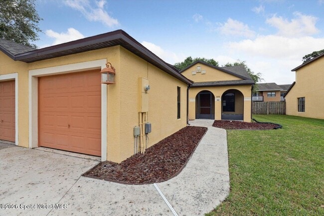 Photo - 1030 Luminary Cir