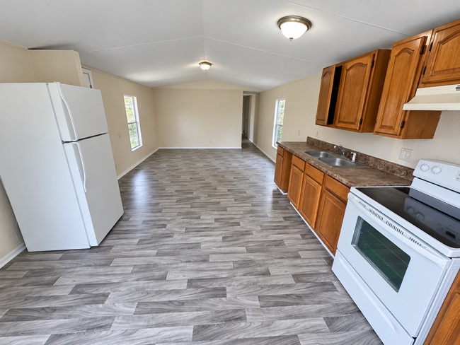 6502 Sandra Dr
