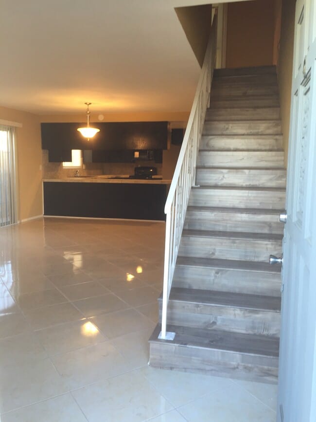 Photo - 1350 Torrance Blvd Unit A