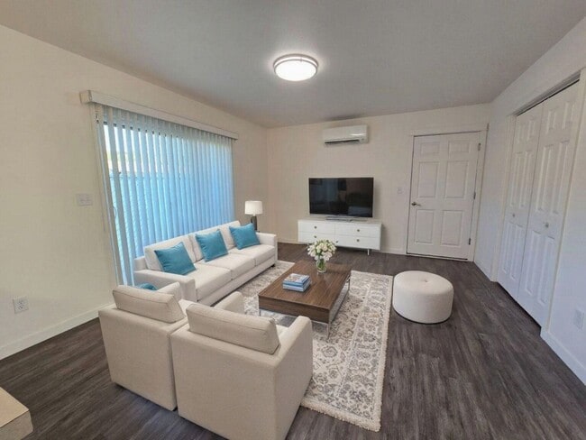 Photo - 3572 Carnes Rd