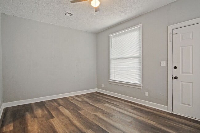 Photo - 3124 NW 30th St