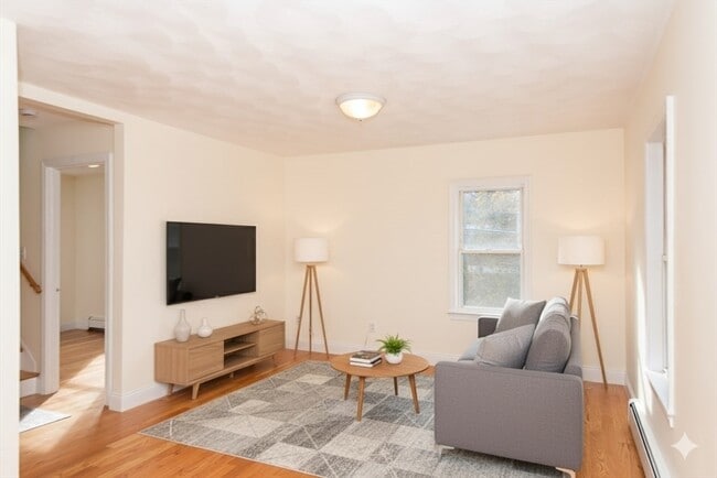 Photo - 18 Union St Unit 2