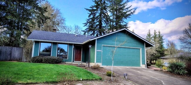 Building Photo - 3075 NW Manzanita Pl