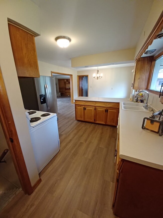 Photo - 79 Woodhill Rd