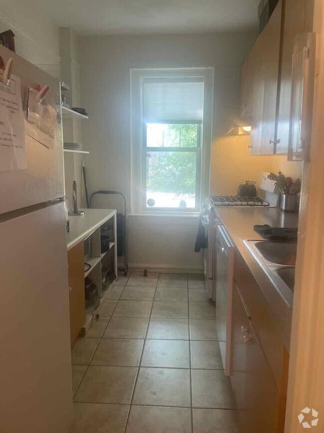 Building Photo - 623 Central Ave Unit 112 Rental