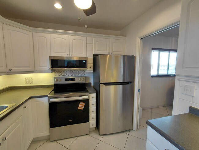 Photo - 5300 Washington St Unit D301