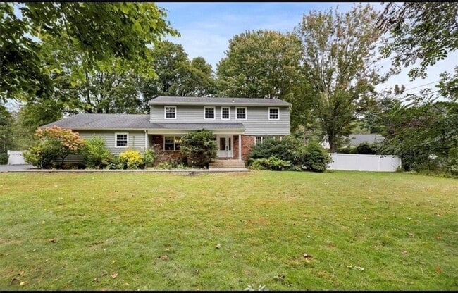 Photo - 240 Plainview Rd
