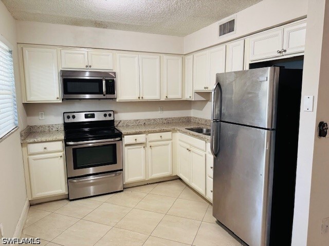 Photo - 3325 Arpt Rd S Unidad J3