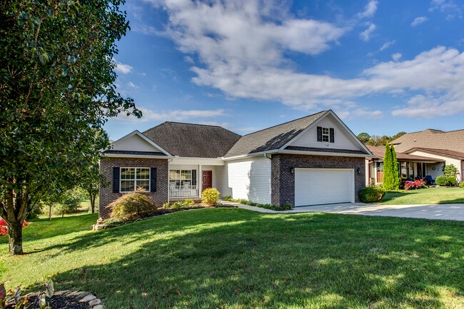 Photo - 134 Daleyuhski Way