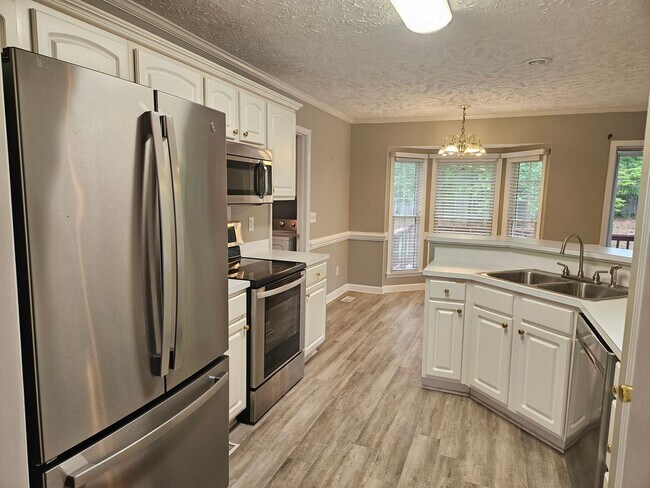 409 Shamus Ct