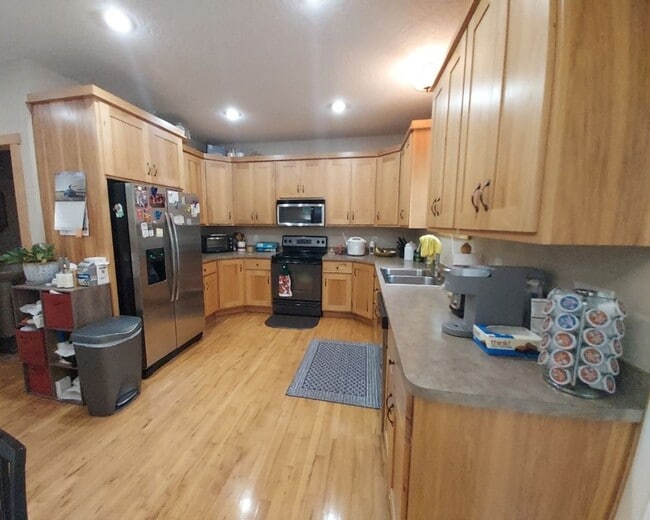 Photo - Nice 3 Bedroom 2.5 Bathroom Townhome in Hudson