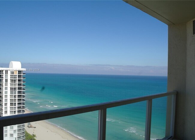 Photo - 16699 Collins Ave Unidad 2805