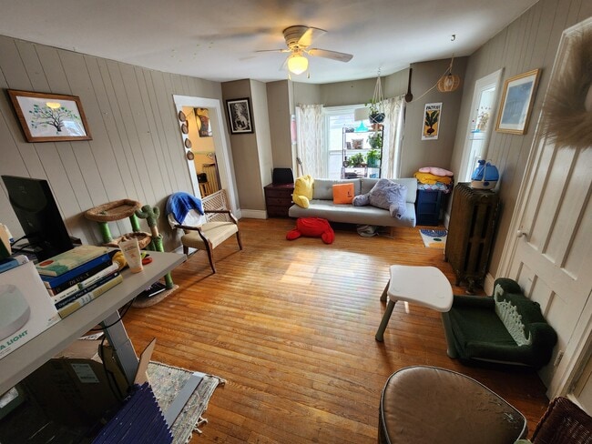 Photo - 109 High St Unit #2