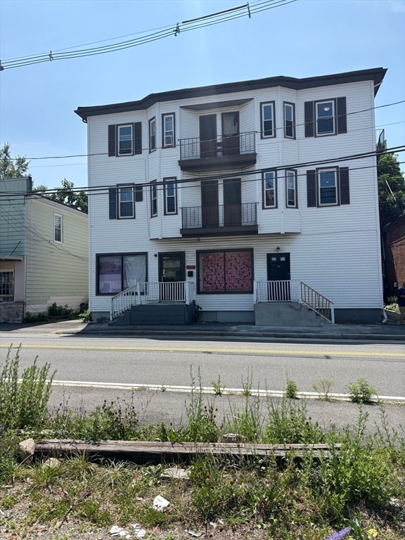Building Photo - 107 Ames St Unit 6 Rental