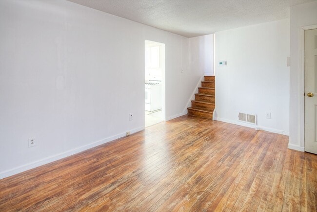 203 Sycamore Rd