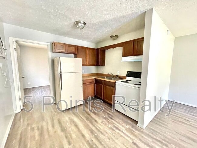 Photo - 336 E Webster St