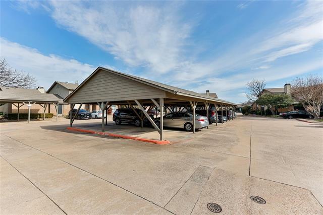 Photo - 324 W Harwood Rd