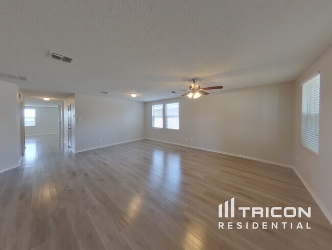 Photo - 3849 German Pointer Way