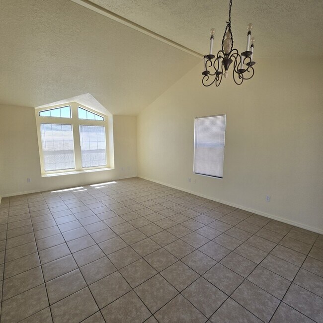 Photo - 1489 Gadwall Rd NE