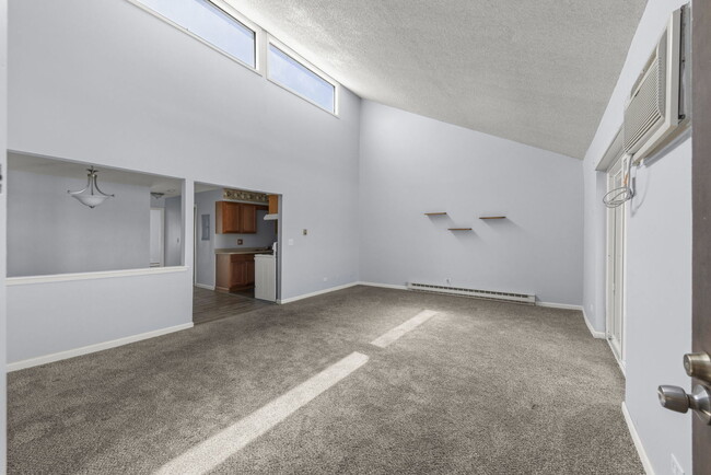 Photo - 535 W Lies Rd Unit 6