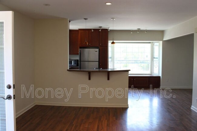 Photo - 4090 Falcon St Unidad Apt. 2A