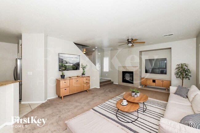 Photo - 1525 Beams Ave