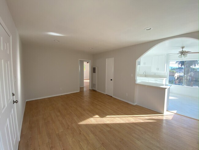 Photo - 12641 Vanowen St Unit 4