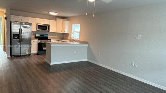 Photo - 1499 Las Villas Blvd