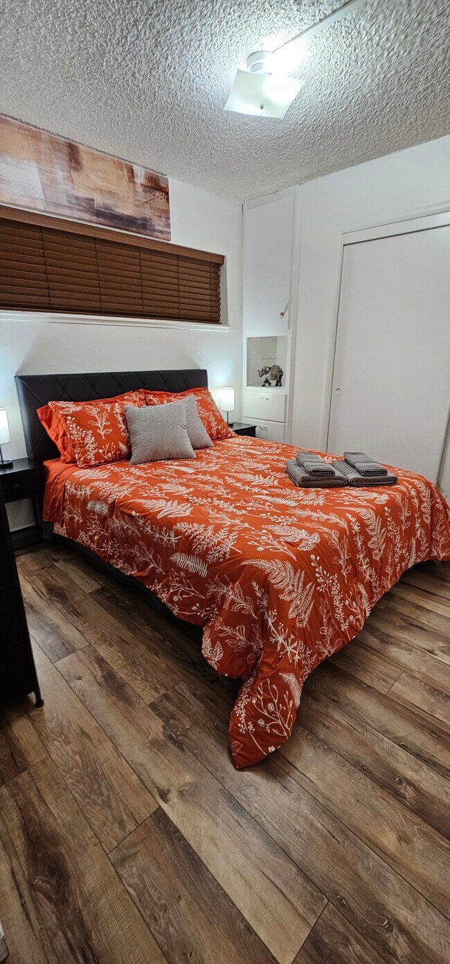 Photo - 1168 Herbert Ave Unit B