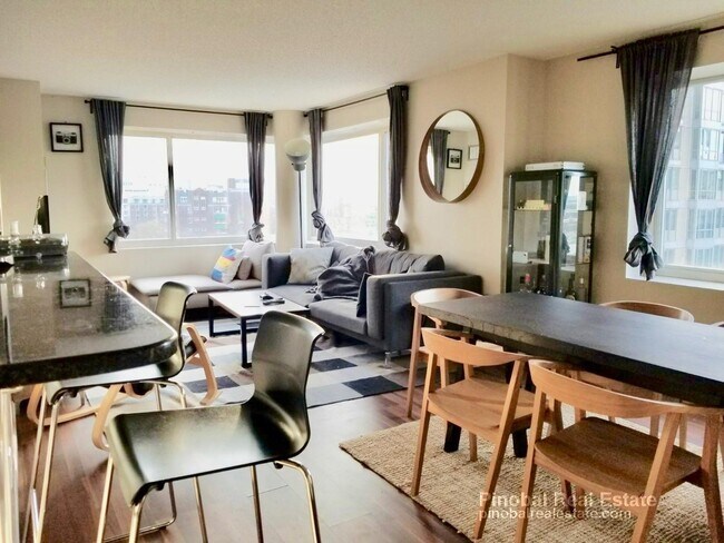 Photo - 8 Museum Way Unit 909