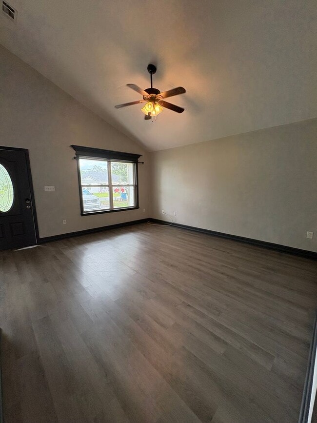 Photo - 3-Bedroom Available Now!