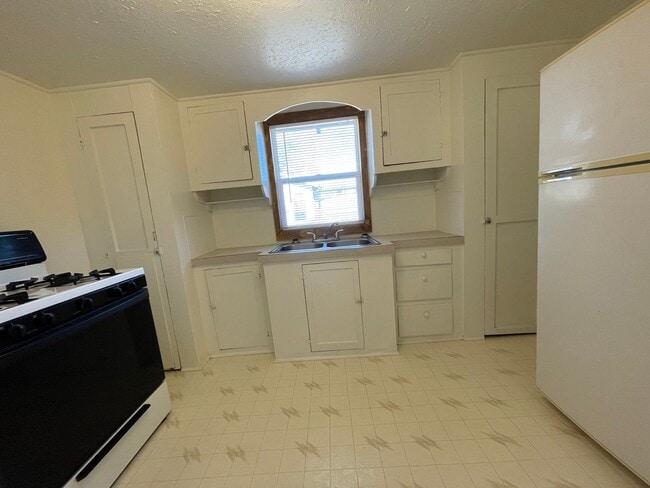 Photo - Located in Portales!! Cozy 1 bed!