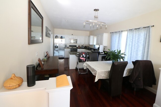 Photo - 143 Grovers Ave