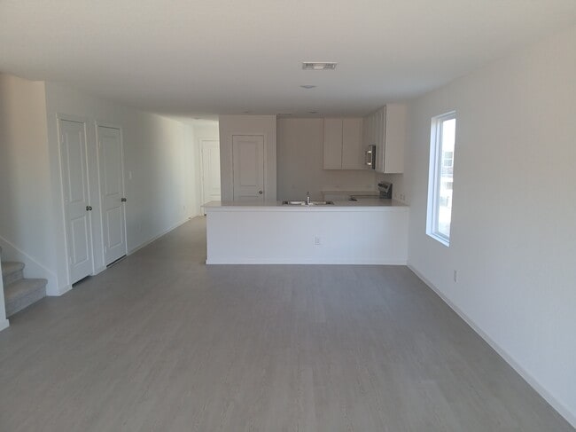 Photo - 705 Canyon Run