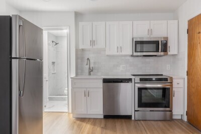 Building Photo - 247 W Newton St Unit 10 Rental