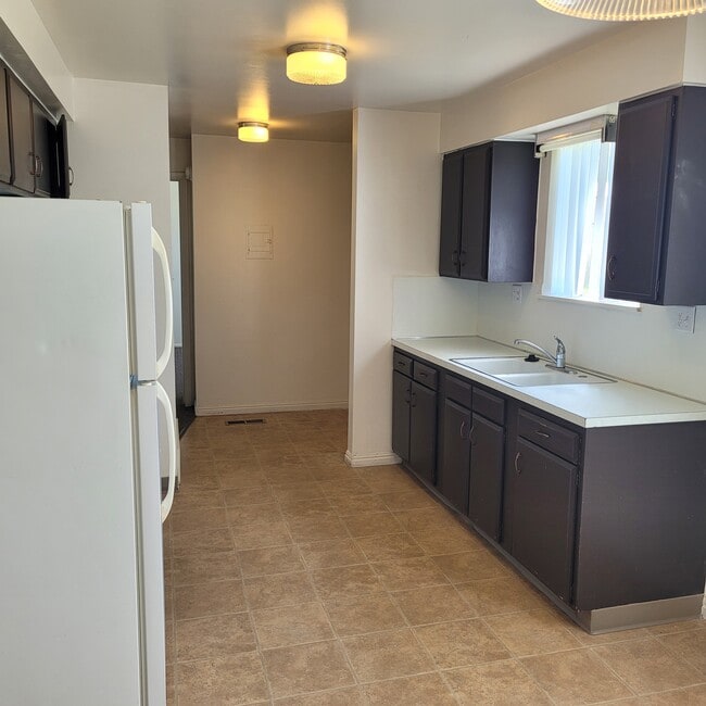 Building Photo - Ridge Unit 10 Rental