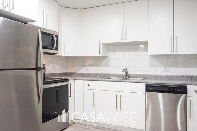 Photo - 7914-7174 174 Ave NW