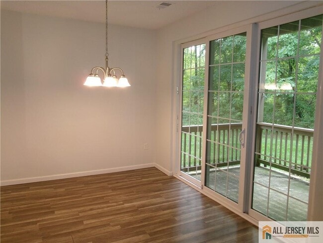 Photo - 4261 Bayberry Ct