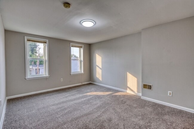 Photo - Fully Renovated 3 Bedroom, 2 Bathroom Townhouse