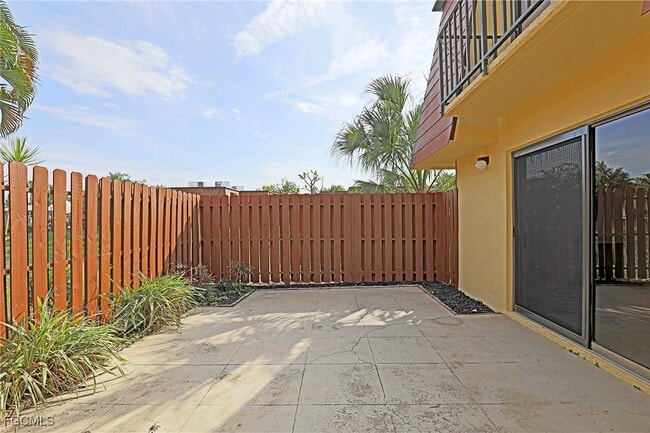 Photo - 1526 Park Meadows Dr