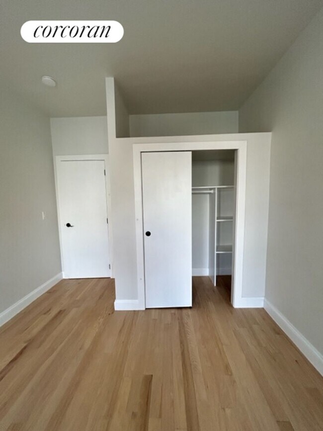 Photo - 341 Malcolm X Blvd