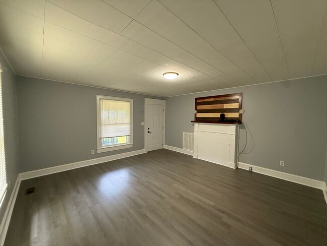 Photo - 1221 Wilson Ave SE