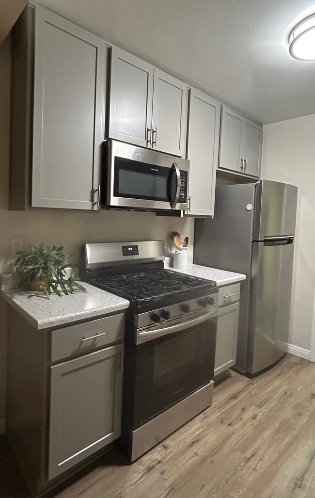 Photo - 5525 Bolivar St