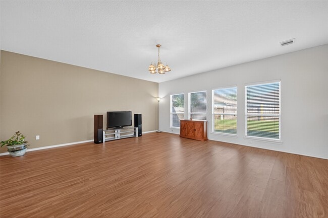 Building Photo - 21583 Rose Mill Dr