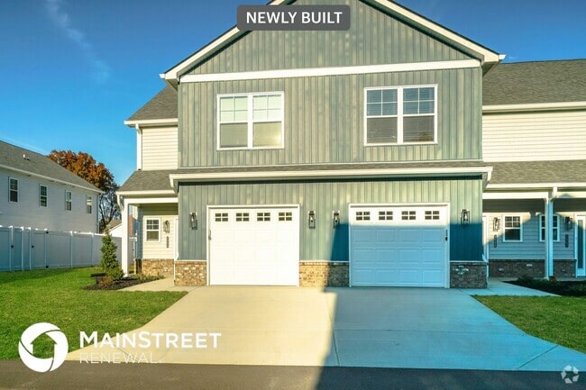 Building Photo - 2053 N Sarah Dr Rental