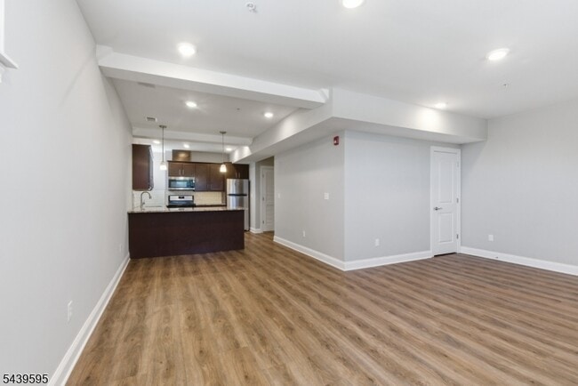 Photo - 18 N Union Ave