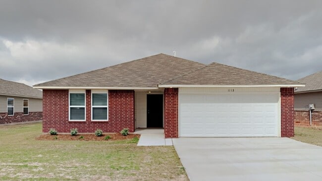 Photo - Very Nice and Spacious 3 Bedroom 2 Bath Home in Mustang Schools