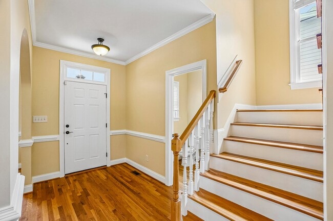 1025 Princeton View Ln
